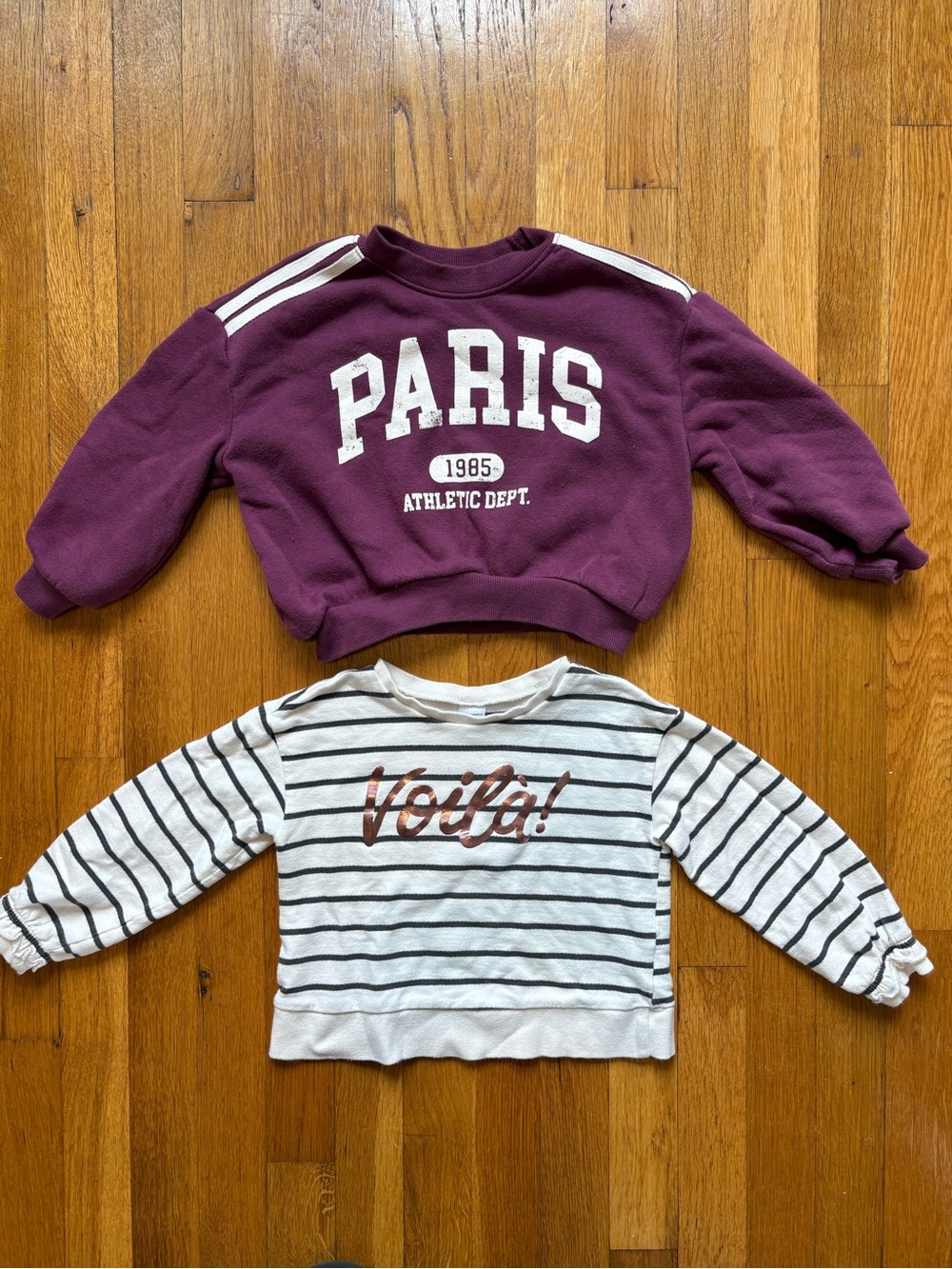 Paris Athletic Crewneck Sweatshirt , White and black sweatshirt - 4t girl